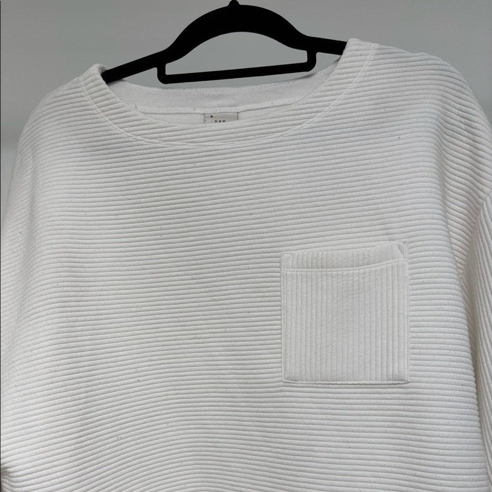A New Day Women’s White top - Picture 2 of 6